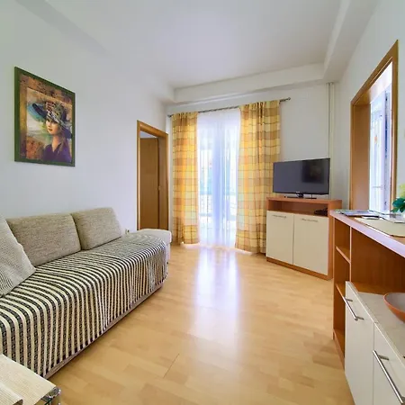 Apartments Jele Malinska Exteriér fotografie